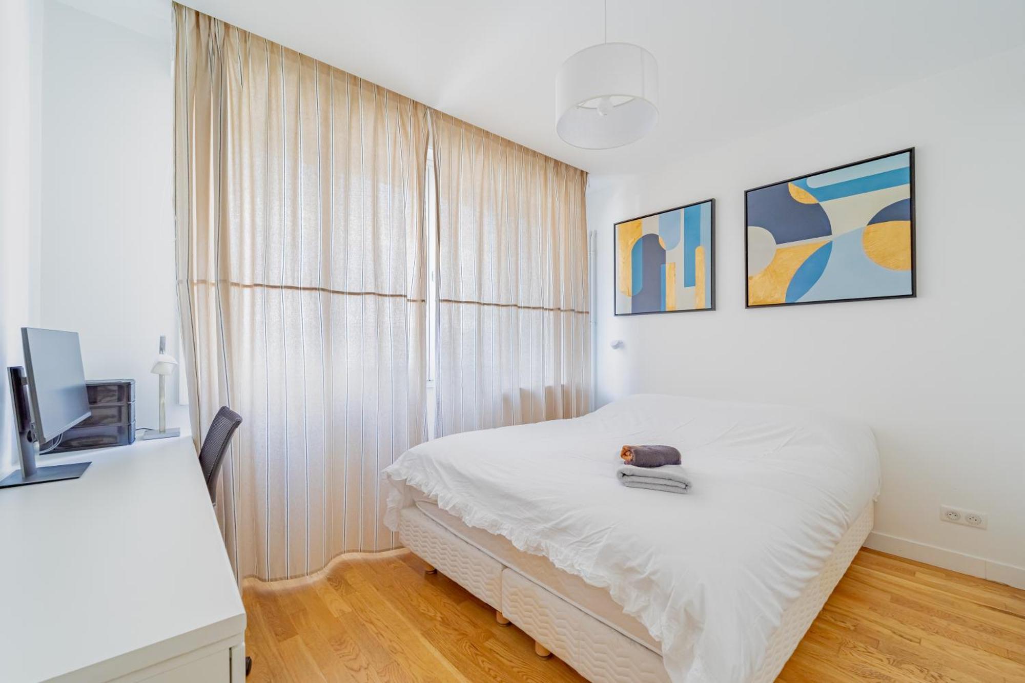 Nice Stay In City Center With Parking 布洛涅-比扬古 外观 照片